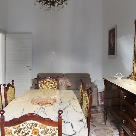 Termini Station Apartment Ai Due Cortili Presso Le Mura Aureliane Ρώμη Εξωτερικό φωτογραφία