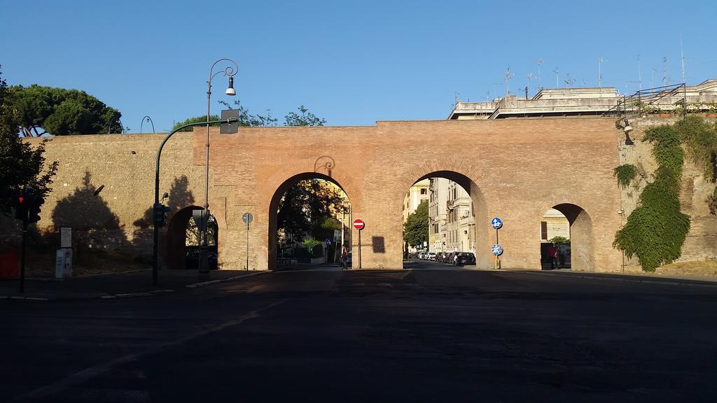 Termini Station Apartment Ai Due Cortili Presso Le Mura Aureliane Ρώμη Εξωτερικό φωτογραφία